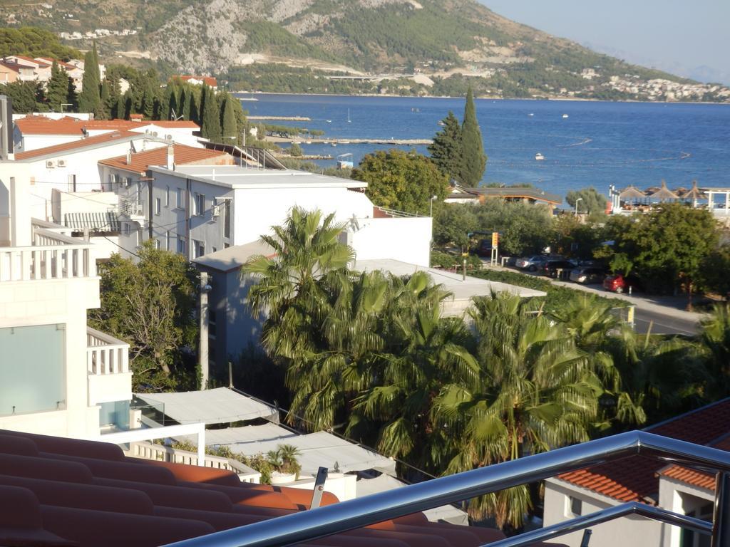 Apartments Rica Омиш Экстерьер фото